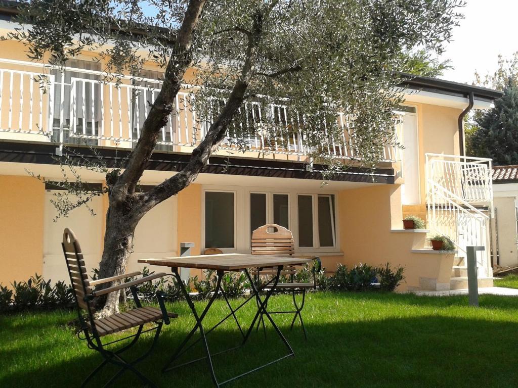Appartamento Villa Elison Lazise Exterior foto